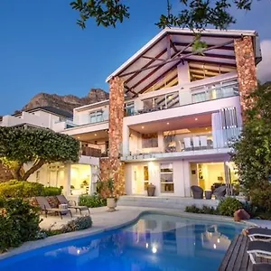 Far Horizons Camps Bay Guest house Cape Town